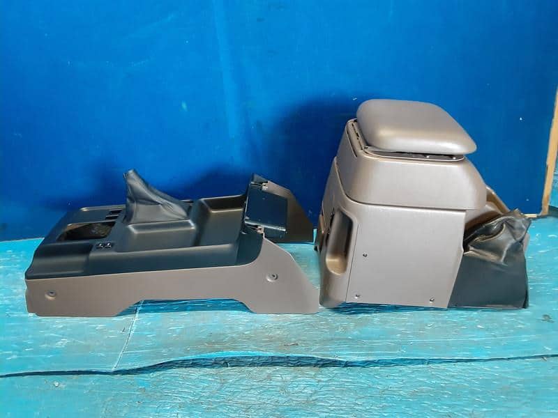 [Used]Console Box TOYOTA Landcruiser prado 2002 GF-RZJ95W - BE FORWARD ...