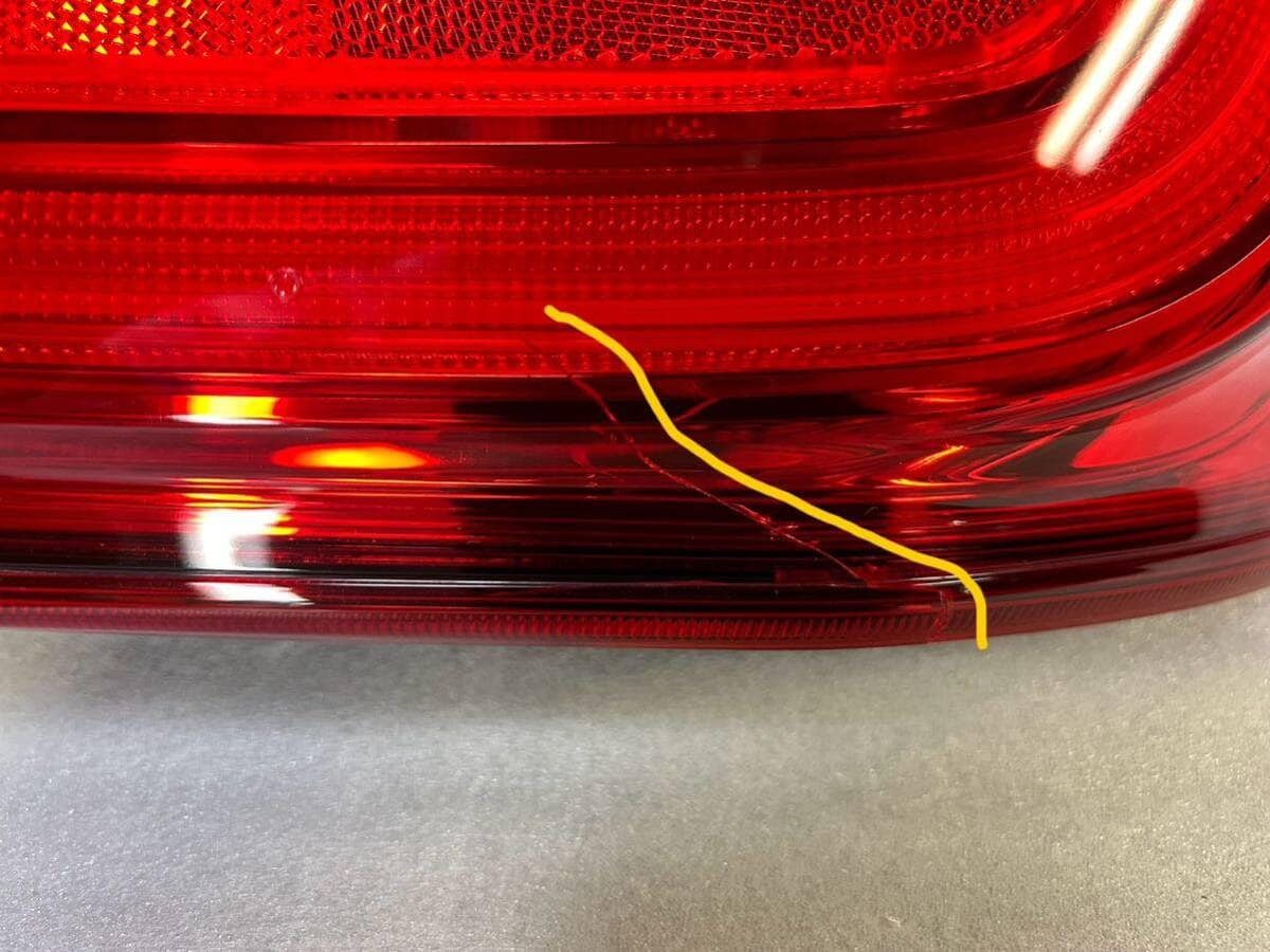 Used]Right Tail Light SUZUKI Swift ZC33S KOITO 220-59363