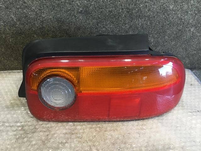 Used]Right Tail Light HONDA Beat 1991 PP1 33500SS1003 - BE FORWARD 