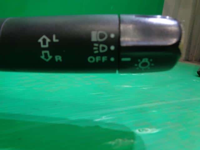 Used]Combination Switch NISSAN UD UD BUS 1995 KC-RM211GSN