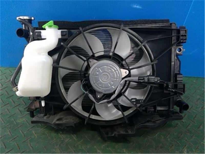 [Used]Radiator SUZUKI Carry 2022 3BD-DA16T - BE FORWARD Auto Parts