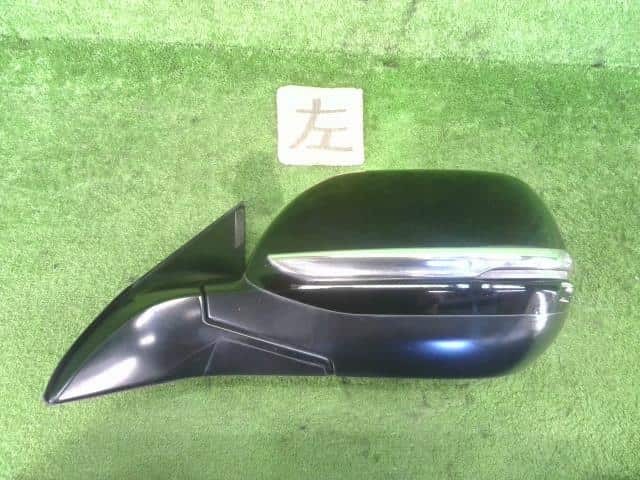 ヴェゼル 左ミラー RU3 RU4 76258-T7A-J12 白パール ヴェゼル 左ミラー RU3 RU4 76258-T7A-J12 白パール