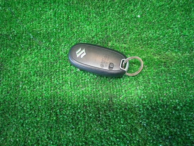 [Used]Keyless Entry Remote Control Key SUZUKI Wagon R 2013 DBA-MH34S ...