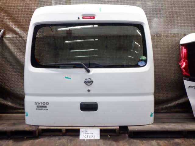 Used]Back Door Assembly NISSAN Nv100 clipper 2016 HBD-DR17V