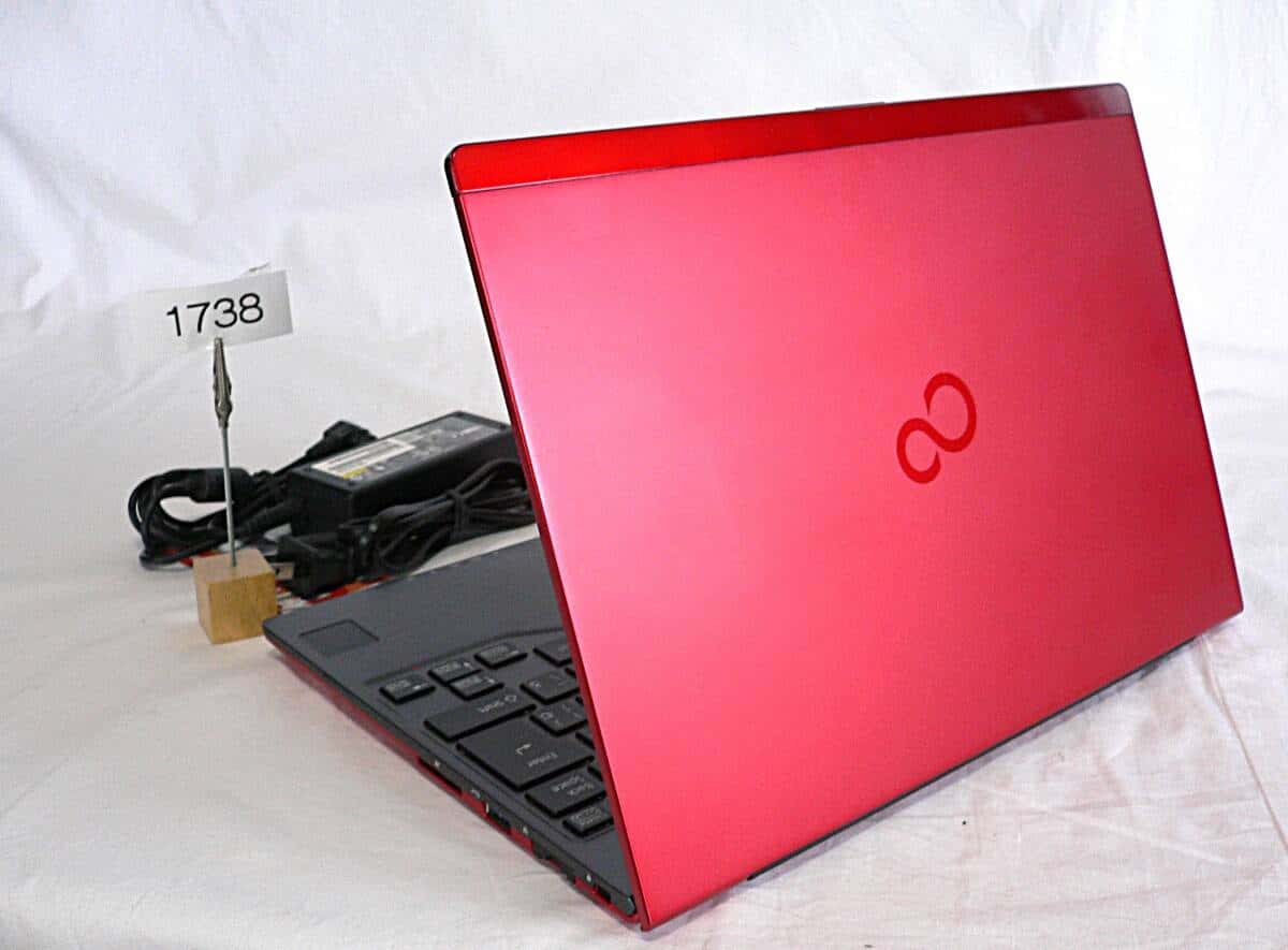 Used]799 g of FUJITSU FUTRO MU937 SSD128GB/MEM8GB/13.3FHD(1920 X