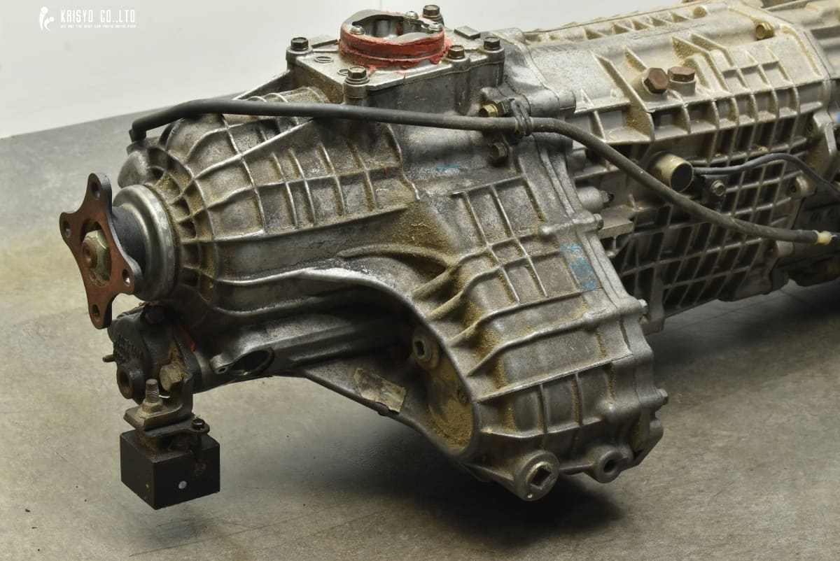 【中古】 Transmissions シン・リジィ NISSAN FAIRLADY 370Z MT6 VQ37VHR Z34 GEAR ASSY-MAIN DRIVE