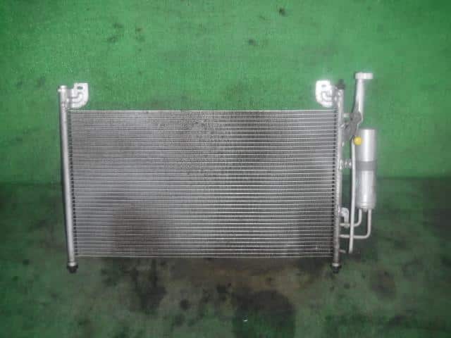 [Used]Condenser MAZDA Demio 2012 DBA-DEJFS DF7161480C - BE FORWARD Auto ...