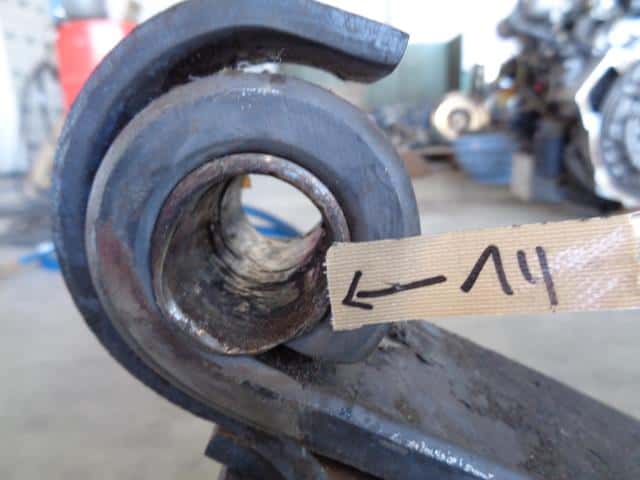 [Used]Front Right Leaf Spring Assembly HINO Ranger 2015 QKG-FE7JLAG ...