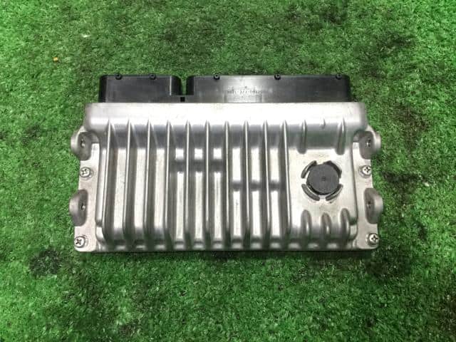 Used]Engine Control Unit TOYOTA Probox 2017 DBE-NSP160V