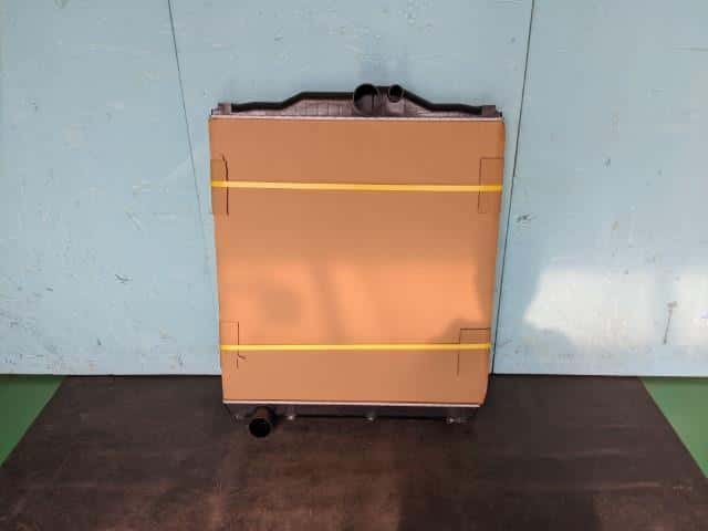 [Used]Radiator Mitsubishi Fuso Fuso largesize car 1996 KC-FU510UZ ...