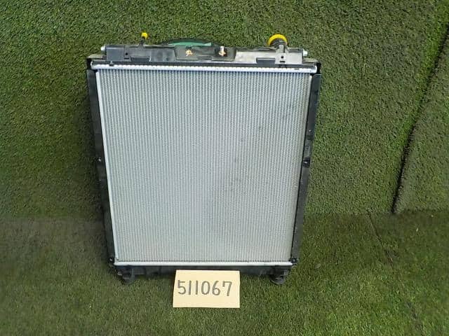 [Used]Radiator Mitsubishi Fuso 2020 2PG-FEB50 ME418713 - BE FORWARD ...