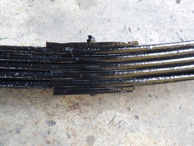 [Used]Front Right Leaf Spring Assembly HINO Ranger 1990 U-FD2HKAK - BE ...