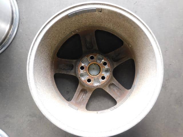 [Used]Wheel TOYOTA Altezza 1999 GF-GXE10 4261153020 - BE FORWARD Auto Parts