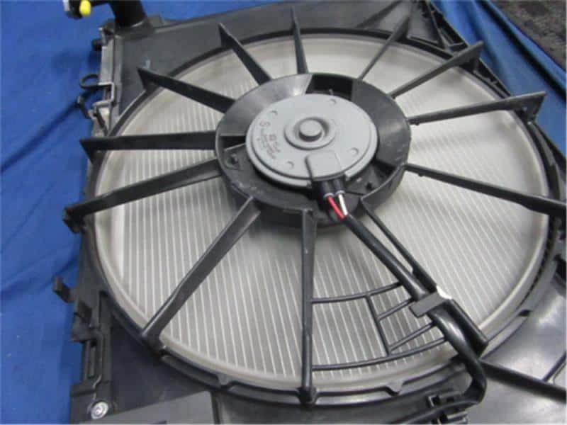 [Used]Radiator TOYOTA Corolla Axio 2009 DBA-NZE141 1641021180 - BE ...