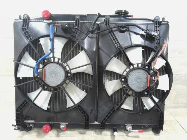 [Used]Radiator HONDA Step Wagon 2011 DBA-RK6 19010R0AJ51 - BE FORWARD ...