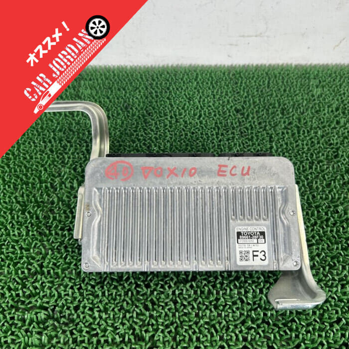 Used]ZWR80 [Engine computer ECU] 89661-28F30 212000-9250 2014