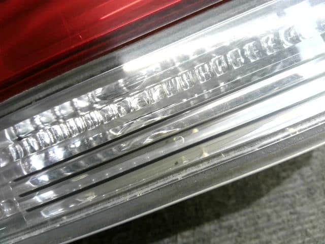 [Used]Rear Finish Panel HONDA Step Wagon 2006 DBA-RG1 33701SLJN01 - BE ...