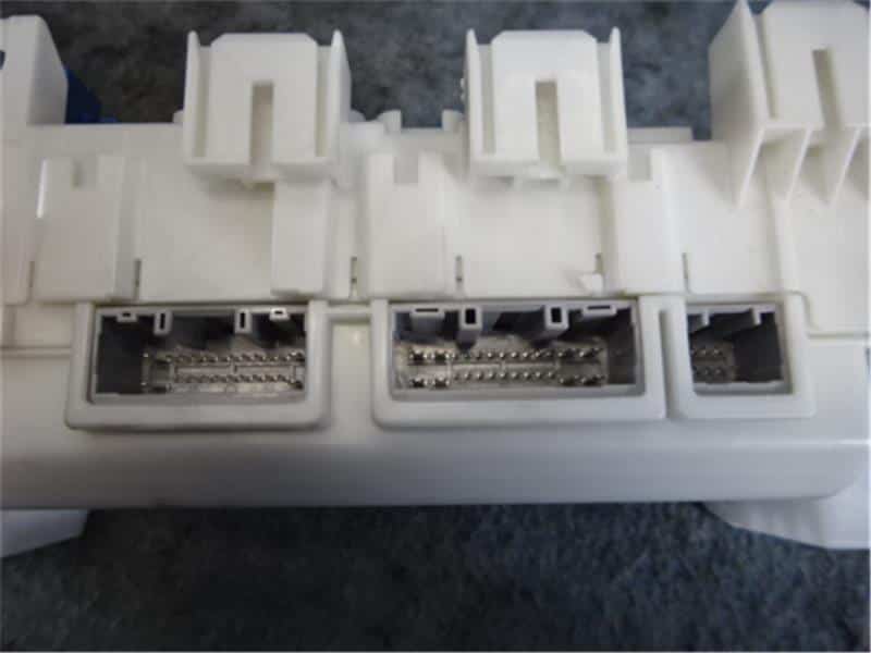 [Used]Fuse Box SUZUKI Solio 2014 DBA-MA15S 3678073P30 - BE FORWARD Auto ...
