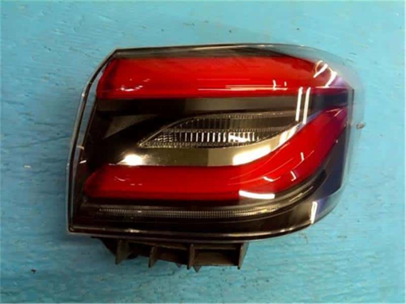 New & Used TOYOTA CROWN Tail Lights Spare Parts - BE FORWARD Auto
