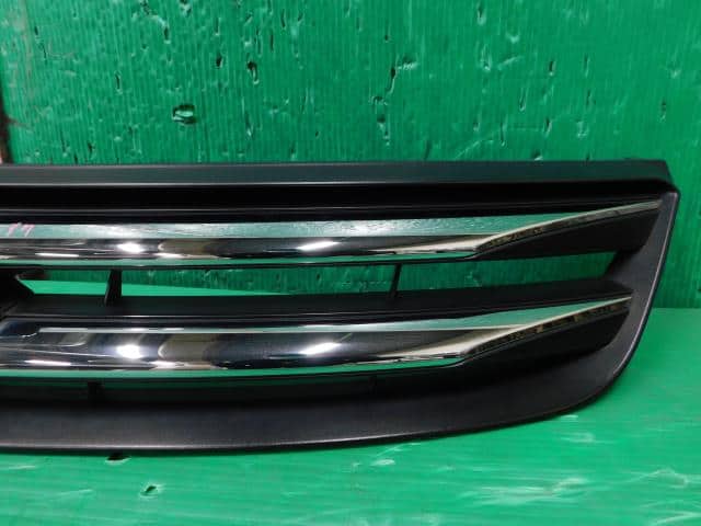 [Used]Radiator Grille SUZUKI Swift 2015 DBA-ZC72S 7174061P60C48 - BE ...