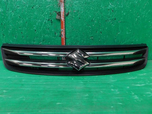 [Used]Radiator Grille SUZUKI Swift 2015 DBA-ZC72S 7174061P60C48 - BE ...