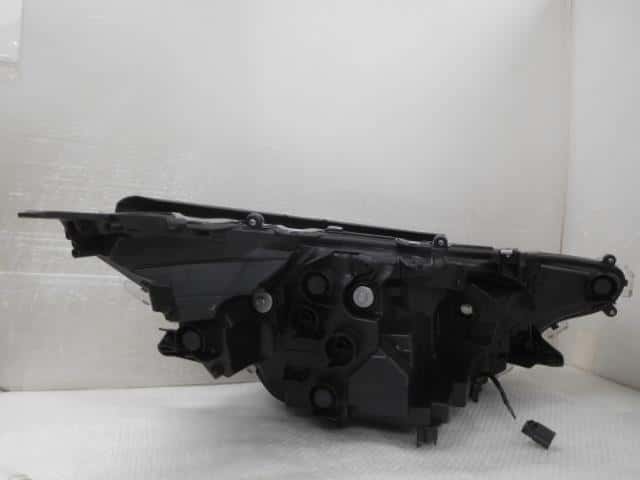 Used]Left Headlight TOYOTA RAV4 2021 6AA-AXAH52 8118542E00 - BE