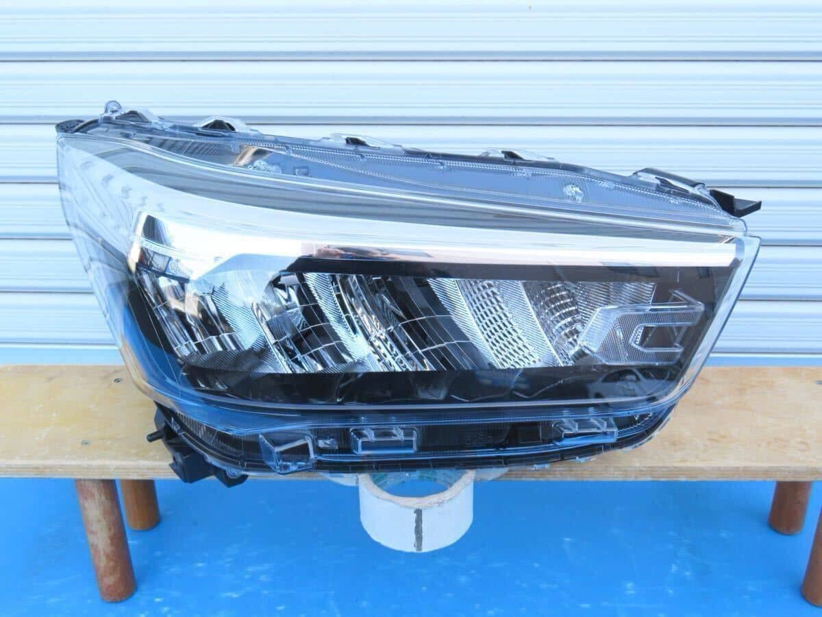 Used]6-21 rise A200A Late Model LED Right HEAD ICHIKOH 1990 - BE