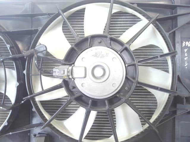 [Used]Radiator MAZDA Premacy 2013 DBA-CWFFW LFY915SB0 - BE FORWARD Auto ...