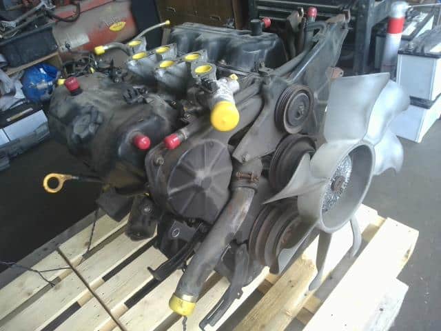 [Used]VG20E Engine NISSAN Cedric 1995 E-Y31 101020P000 - BE FORWARD ...