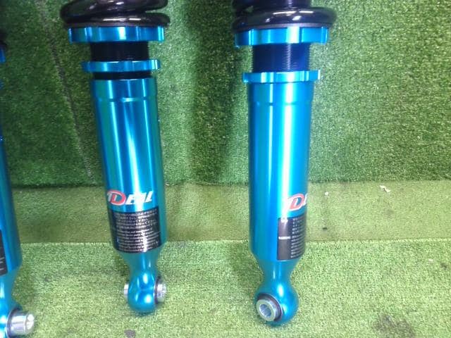 [Used]Strut & Shock Absorber Set TOYOTA Crown Majesta 2004 DBA-UZS186 ...
