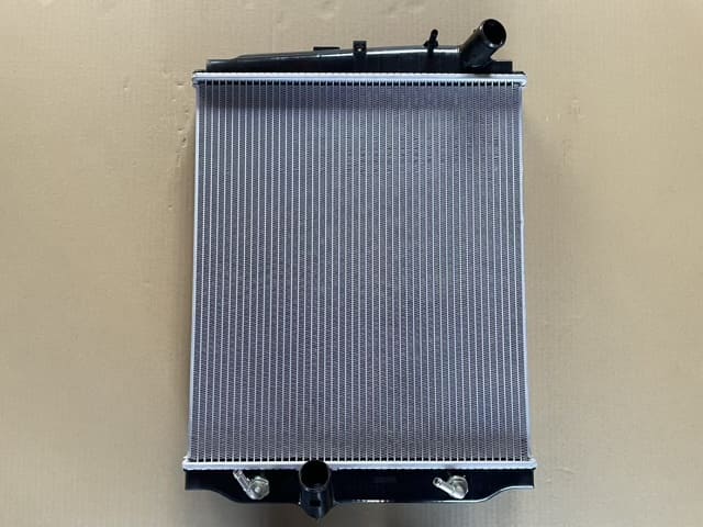 ラジエーター 16400-78352 ダイナ PB-XZU308 優良新品 社外 ラジエター 18カ月保証 (RG20543) ☆ダイナ  ラジエター16400-78350XKU300系・XKU500系・XZC600系・XZU300系・XZU500系・XZU600系☆A&frasl;T☆CoolingDoor☆