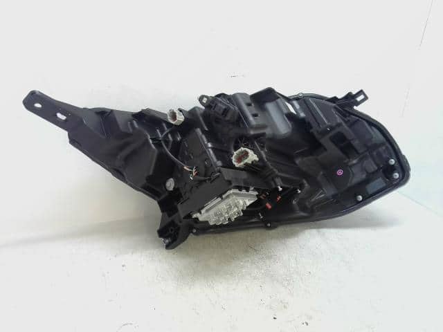 【aura】あ Used]Left Headlight NISSAN Aura 2023 6AA-FE13 260756XL2A - BE