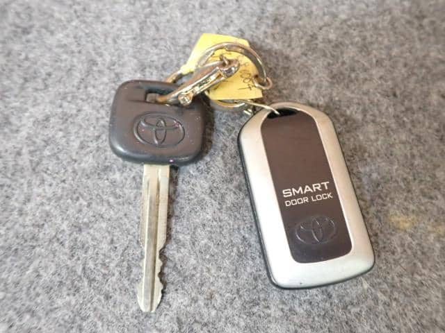 [Used]Keyless Entry Remote Control Key TOYOTA Allex 2004 CBA-ZZE124 ...