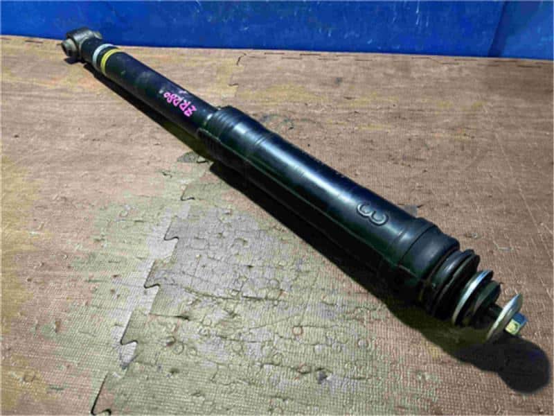 [Used]Rear Right Shock Absorber TOYOTA Voxy 2015 DBA-ZRR80W - BE ...