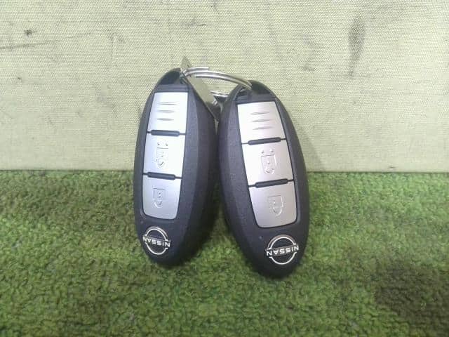 [Used]Keyless Entry Remote Control Key NISSAN Note 2023 6AA-E13 - BE ...