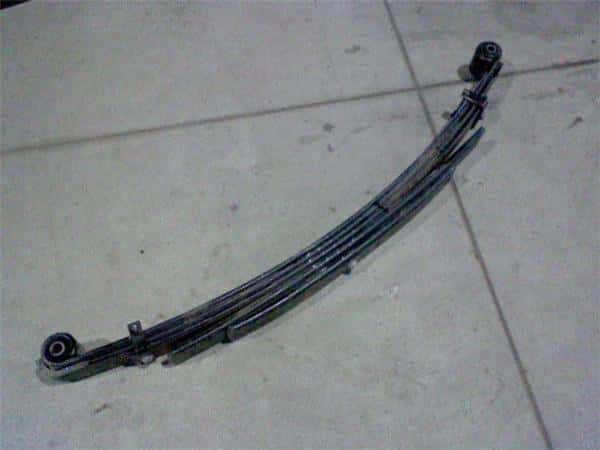 [Used]Rear Right Leaf Spring Assembly ISUZU ELF 2011 BKG-NJR85AD - BE ...
