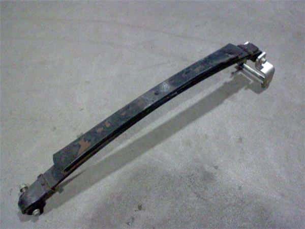 [Used]Rear Right Leaf Spring Assembly ISUZU ELF 2006 PB-NKR81A - BE ...