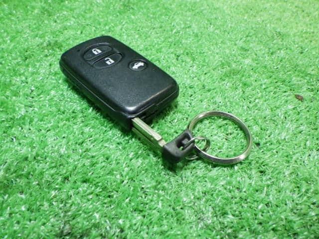 Used]Keyless Entry Remote Control Key SUBARU BRZ 2013 DBA-ZC6