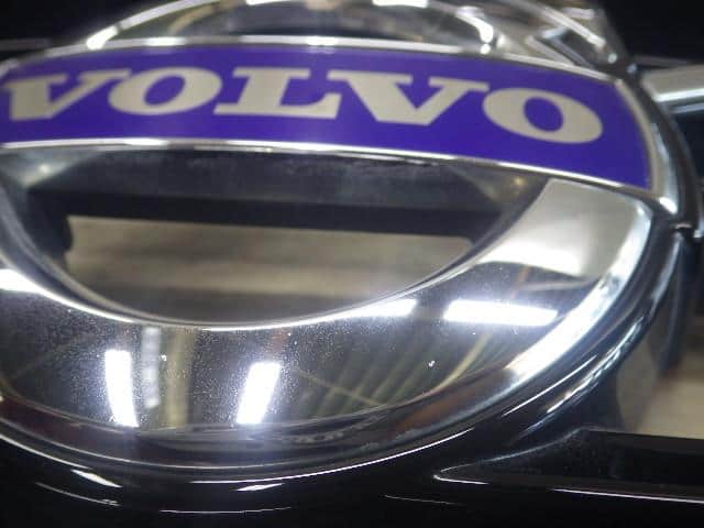 [Used]Radiator Grille VOLVO Volvo 40 series 2013 DBA-MB4164T - BE ...