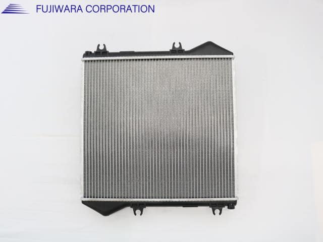 TOYOTA Hiace 1995 KC-KZH138V Radiator 1651067020 [New