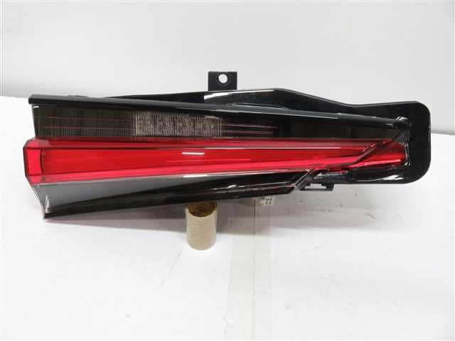 Used][2180] Lexus NX300 AGZ10 Left tail finisher 81590-78040 - BE