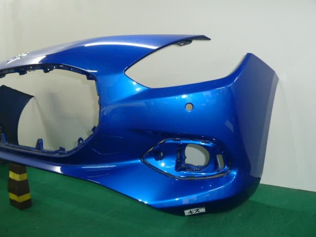 Used]Front Bumper SUZUKI Swift 2023 5AA-ZCEDS 7171169T00WB1 - BE