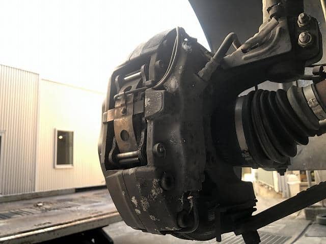 Used]Front Right Caliper PEUGEOT 607 2004 GH-Z8XFX - BE