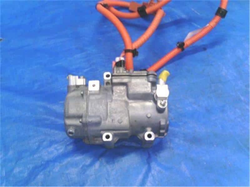 Used]A/C Compressor TOYOTA Alphard 2018 DAA-AYH30W 8837058020 - BE