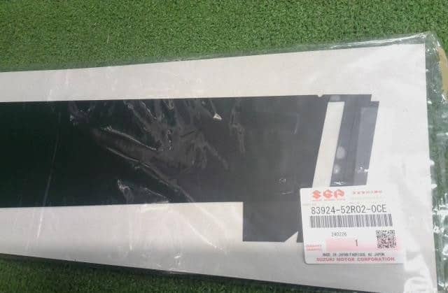 New]Exterior Parts SUZUKI Swift ZC・ZD・【左】ﾌﾛﾝﾄﾄﾞｱｱｳﾀ・ﾘｱ