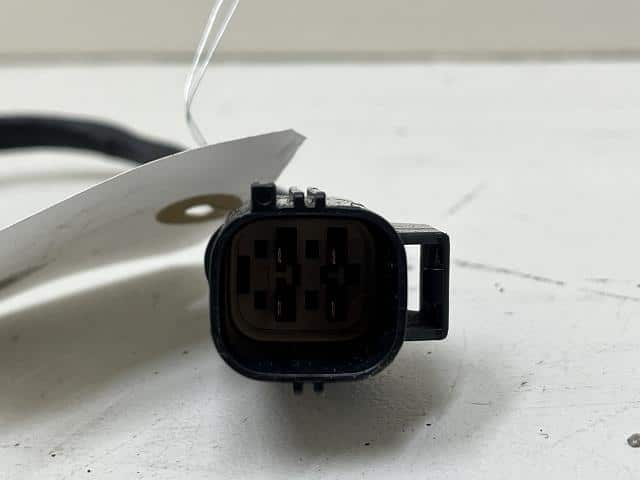 Used]O2 Sensor VOLVO Volvo 70 series 2008 DBA-BB6304TW
