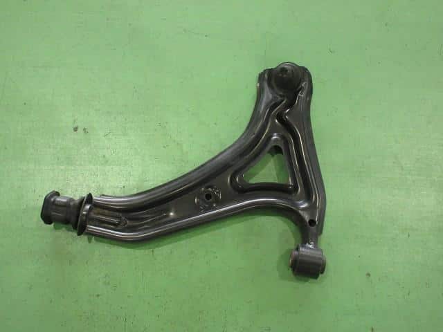 Used]Front Left Lower Control Arm HONDA Acty 2007 GBD-HA7