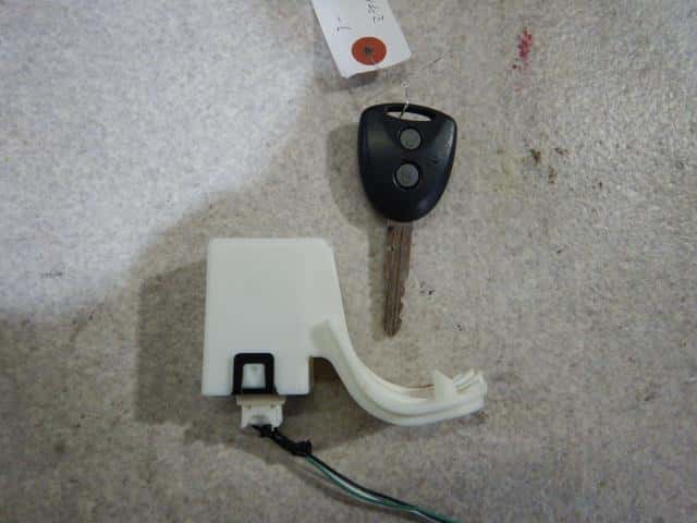 [Used]Keyless Entry Remote Control Key DAIHATSU Mira e-s 2013 DBA ...