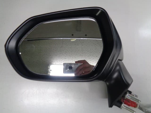 Used]Left Side Mirror TOYOTA 2018 6AA-ZWE211H 8794012K30 - BE