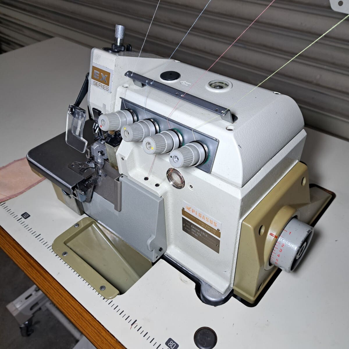 [Used]Lock sewing machine, lock, overlock sewing machine, overlock ...